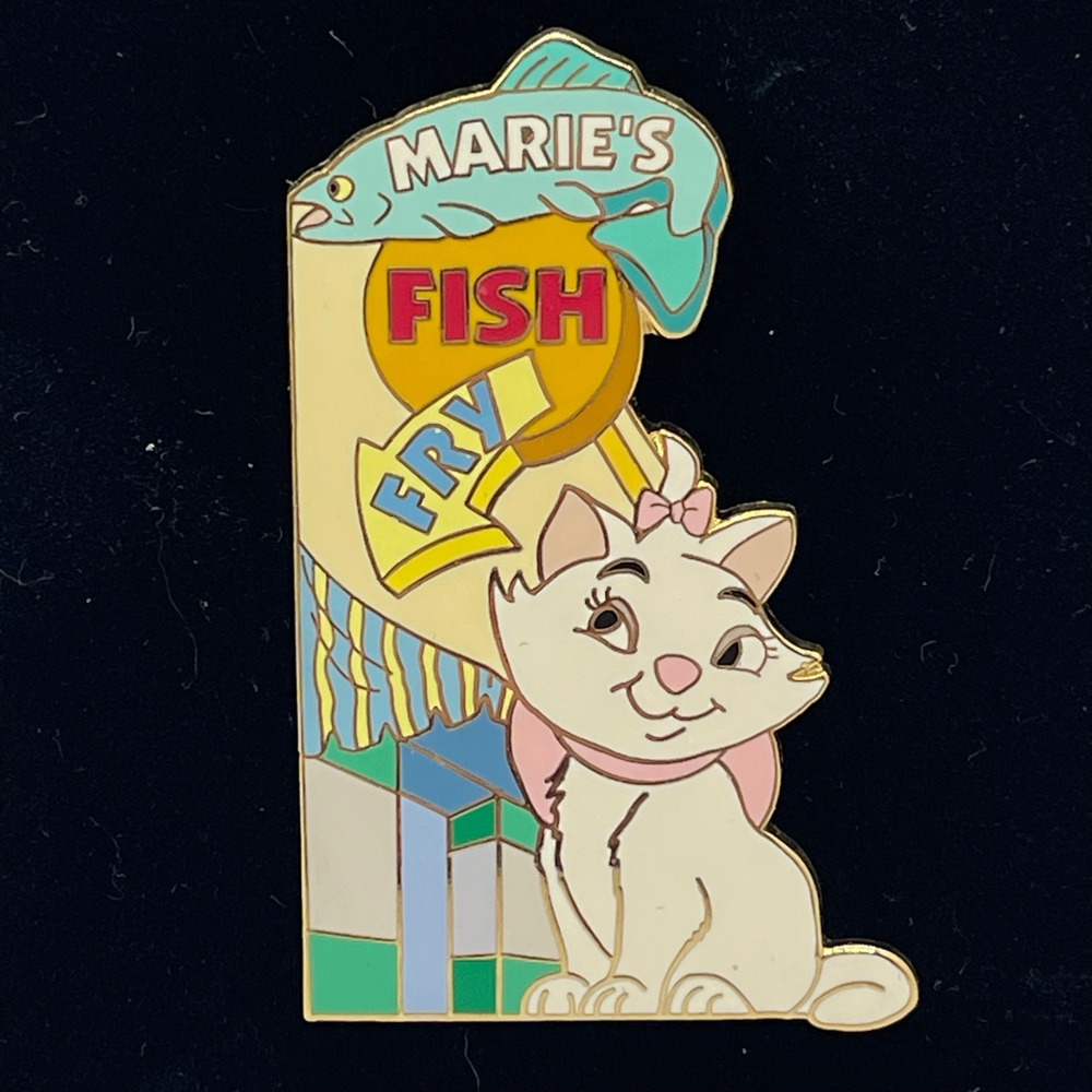 Disney Auctions Marie Fish Fry Pin Aristocats LE 1000 Exclusive Enamel Pin - Picture 4 of 5
